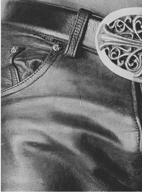 Belt buckle detail